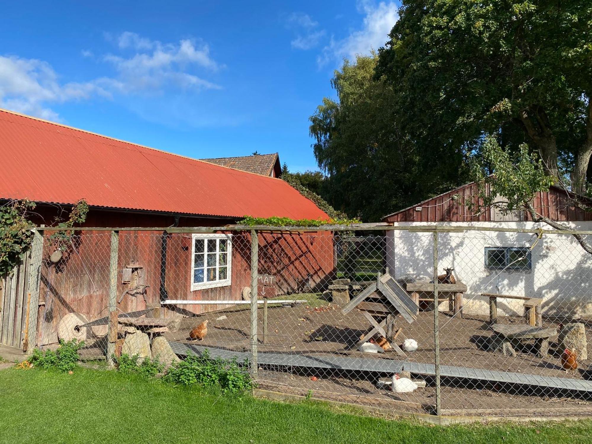 Aeventyrsgardens Vandrarhem, Kinnekulle Källby 외부 사진