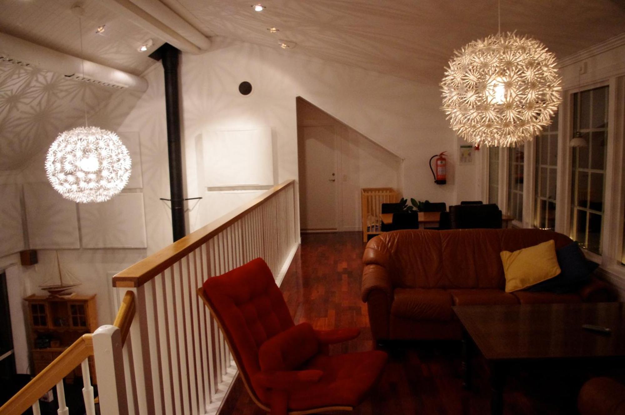 Aeventyrsgardens Vandrarhem, Kinnekulle Källby 외부 사진
