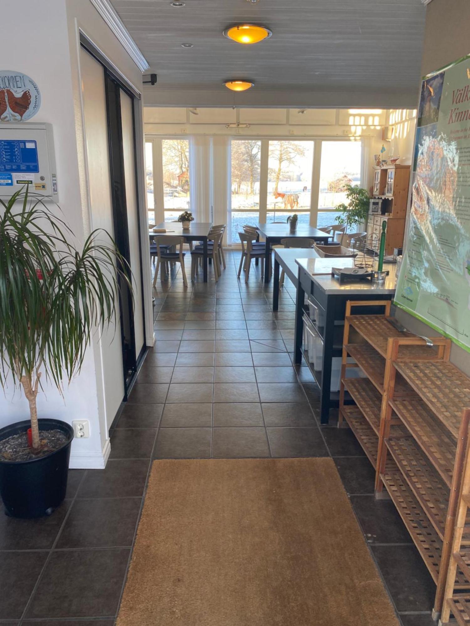 Aeventyrsgardens Vandrarhem, Kinnekulle Källby 외부 사진