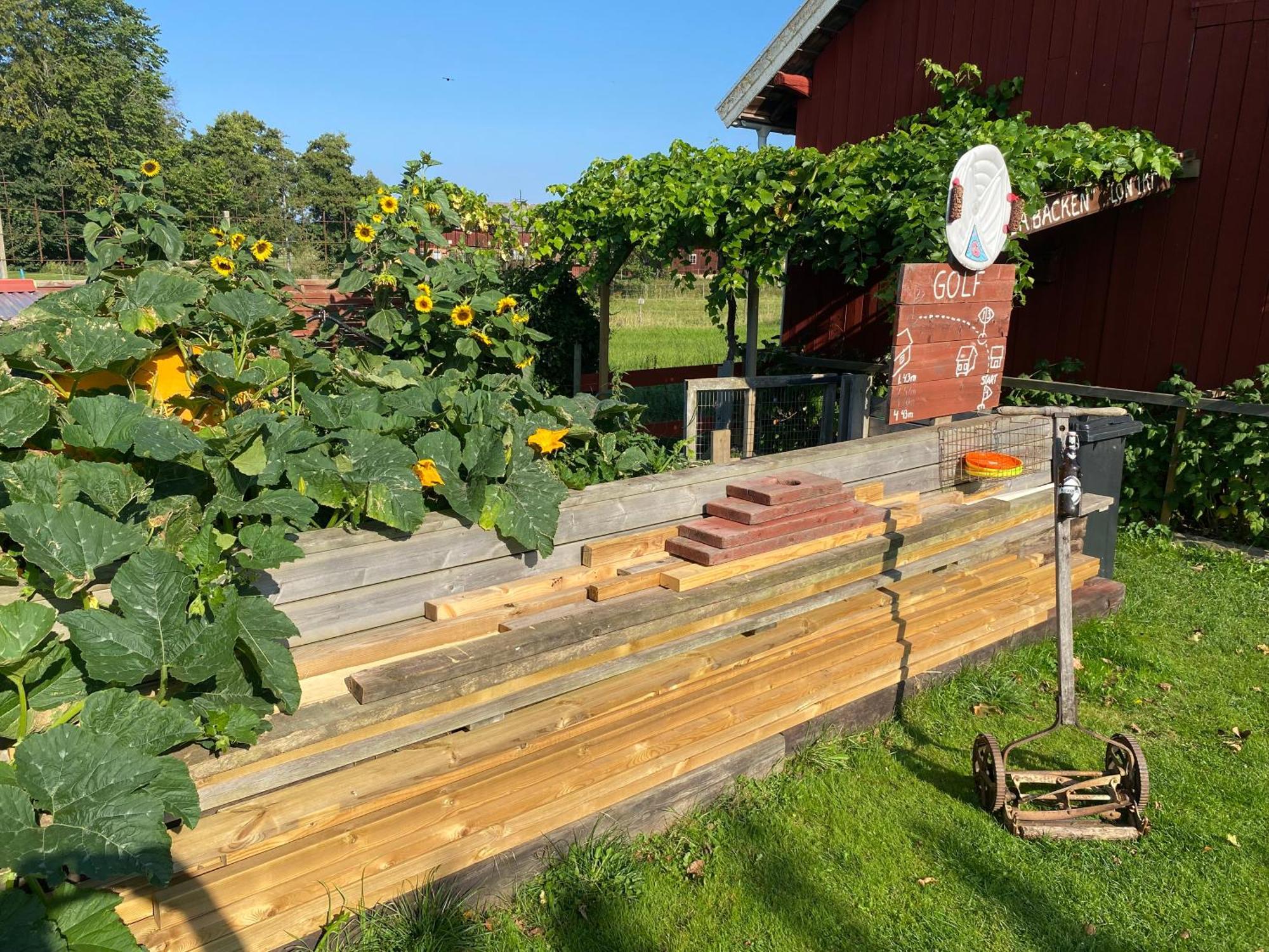 Aeventyrsgardens Vandrarhem, Kinnekulle Källby 외부 사진