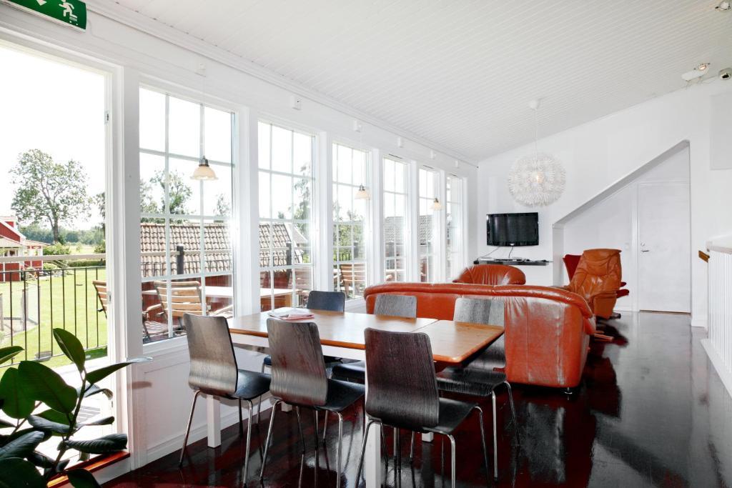 Aeventyrsgardens Vandrarhem, Kinnekulle Källby 외부 사진