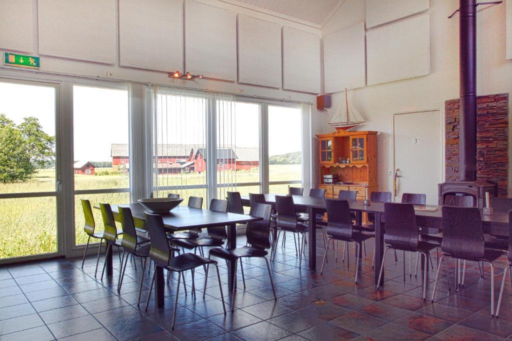 Aeventyrsgardens Vandrarhem, Kinnekulle Källby 외부 사진