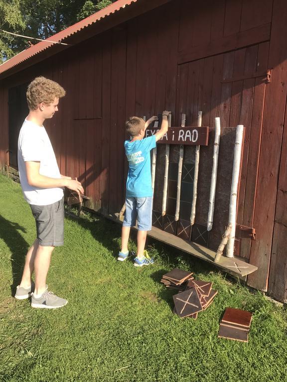 Aeventyrsgardens Vandrarhem, Kinnekulle Källby 외부 사진